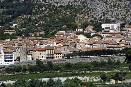 anduze，法国旅游城市的塞文山脉