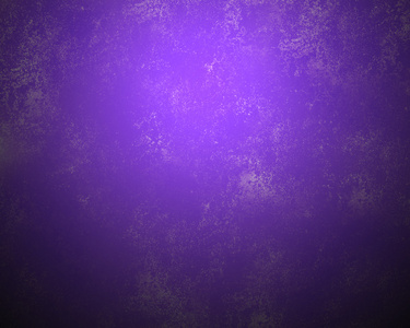 在风格 grunge 的紫罗兰色墙壁的背景
