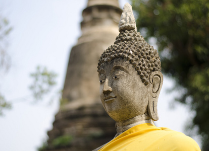 美丽的脸的佛陀在 watyaichaimongkol，大城，遇难丧生