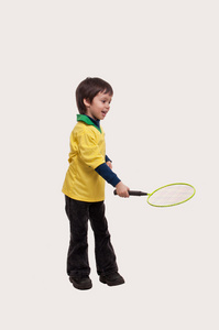 小男孩玩网球 raquet
