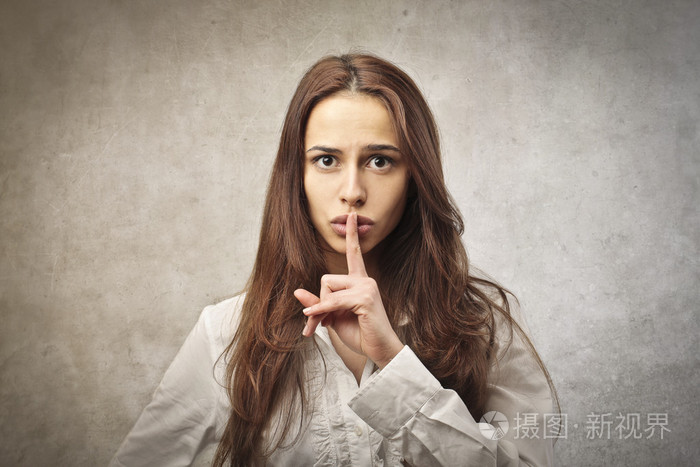 保守秘密的女孩