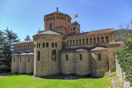 ripoll 修道院 cimborio