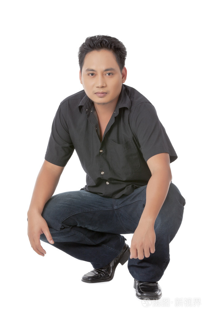 身穿休闲装的亚洲人照片-正版商用图片1c28ta-摄图新视界