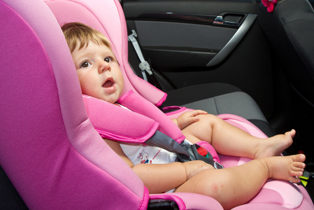 汽车安全座椅的婴儿
