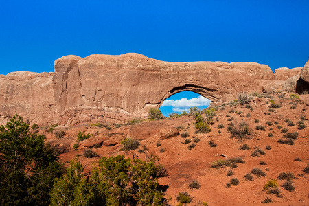 窗口拱在拱门国家公园，犹他州，美国