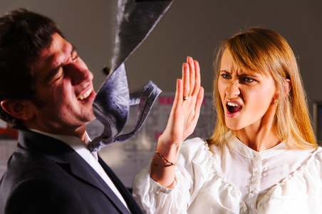 耳光图片-耳光素材-耳光插画-摄图新视界