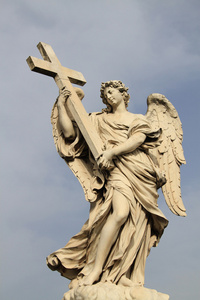 贝尔卡斯特尔贝尔尼尼的雕像的天使照片