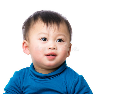 亚洲男婴微笑