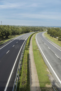 空旷的公路