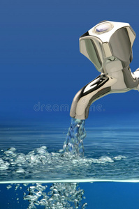 水龙头出水图片