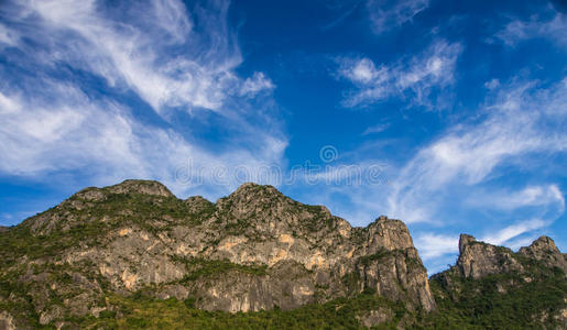 蓝天大山