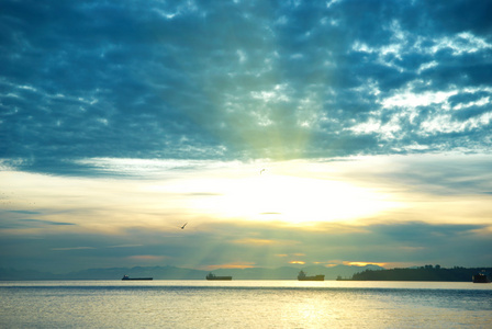 海上日落