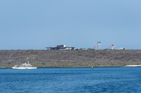 巴尔特拉机场在加拉帕戈群岛