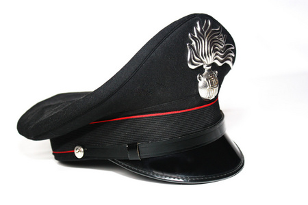 骑兵的帽子。意大利军事和警察部队