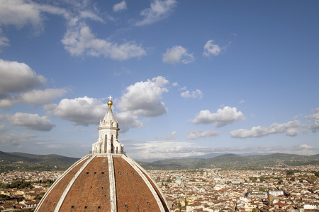 doumo 大教堂穹顶和佛罗伦萨市的看法