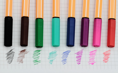 颜色的笔
