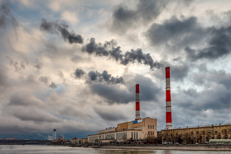 在莫斯科河和煤电厂，莫斯科，russ 城市景观