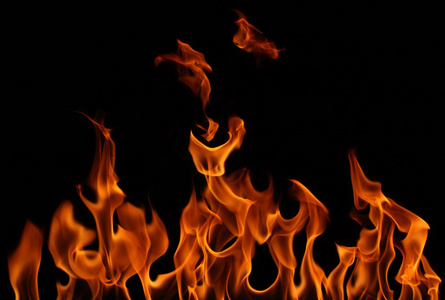 发生火灾的危险图片-发生火灾的危险素材-发生火灾的危险插画-摄图新