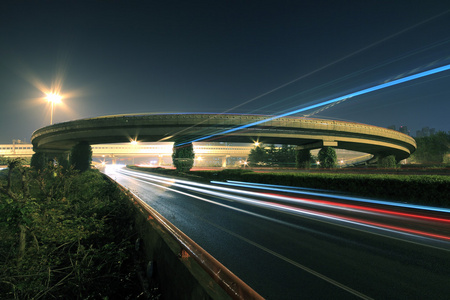 公路大桥夜景