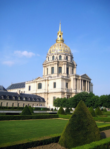 大教堂在巴黎荣军院