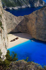 在扎金索斯沉船 navagio 海滩