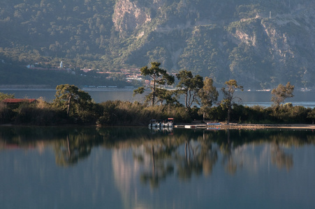 蓝色泻湖Oludeniz土耳其