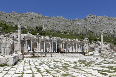 isparta，土耳其在萨迦的安东尼努什喷泉