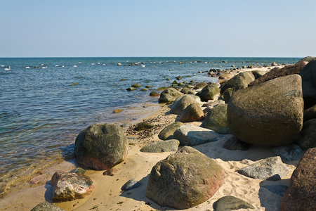 岩石和海