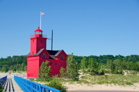 大红色的密歇根州灯塔