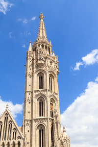 在布达佩斯的马蒂亚斯教堂塔楼