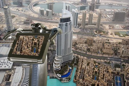 迪拜，阿拉伯联合酋长国。从迪拜哈利法塔的高度鸟瞰图