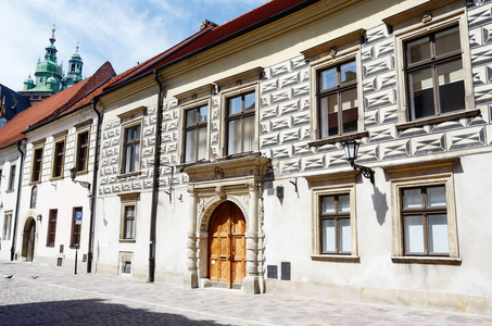 中世纪的街道上的瓦维尔城堡，波兰，教科文组织附近老克拉科夫