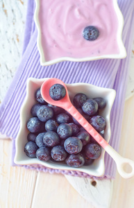 蓝莓和酸奶