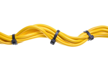 黄色电线电缆扎