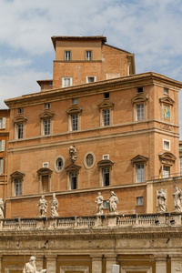 大厦在梵蒂冈教廷内，意大利罗马