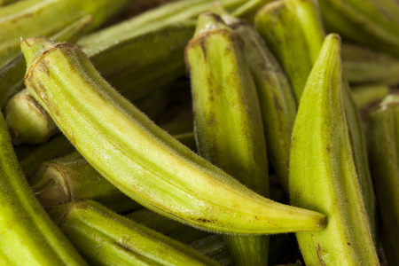 有机绿色黄秋葵蔬菜照片