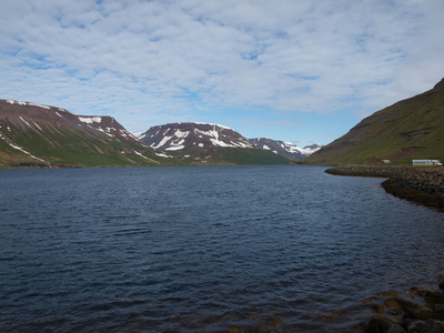 sudureyri在冰岛村