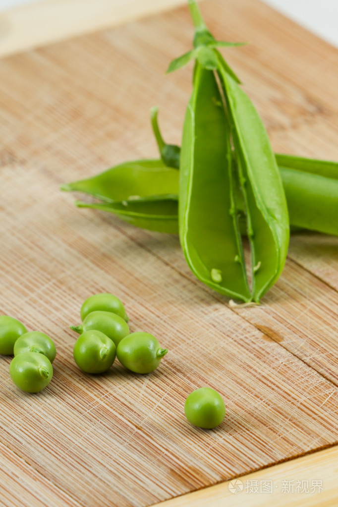 新鲜绿豌豆