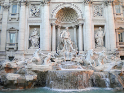 著名的特雷维喷泉，罗马意大利