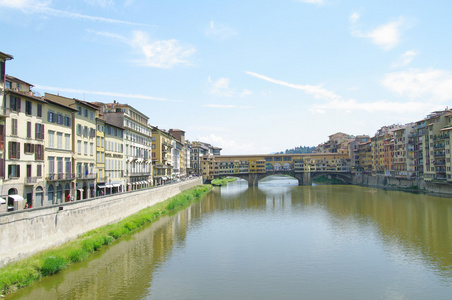 庞特维奇奥桥在佛罗伦萨的视图。意大利