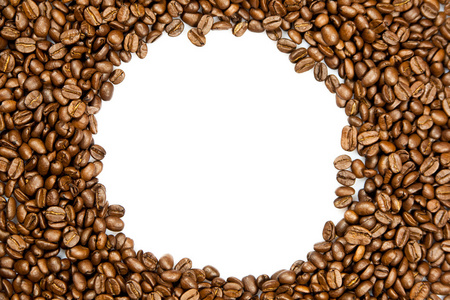 咖啡在白色背景上孤立的 bean
