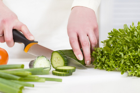 切蔬菜对健康的沙拉