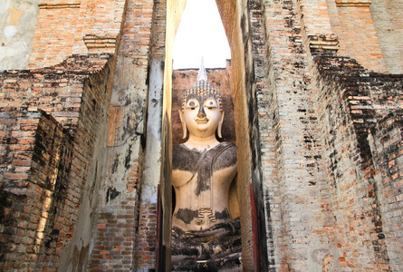 在素可泰历史遗迹公园，泰国的扫管笏 si 密友