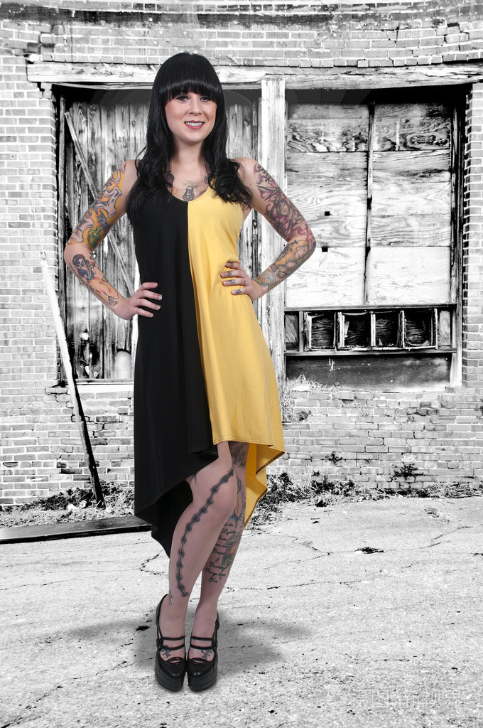 纹身的美女照片-正版商用图片1cnxct-摄图新视界