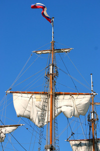 桅杆和帆