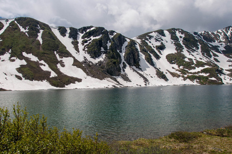 高山湖泊