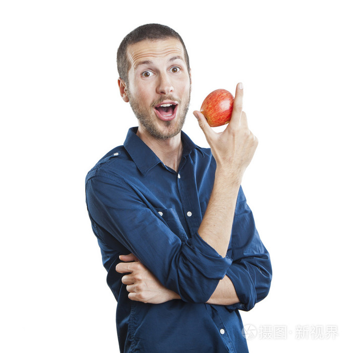 性格开朗美丽的男人吃苹果,孤立在白色背景照片-正版商用图片1cpdiw-