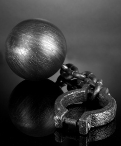 球和链的灰色背景