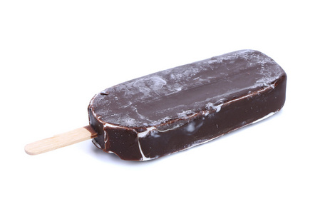 一个巧克力香草冰淇淋棒上