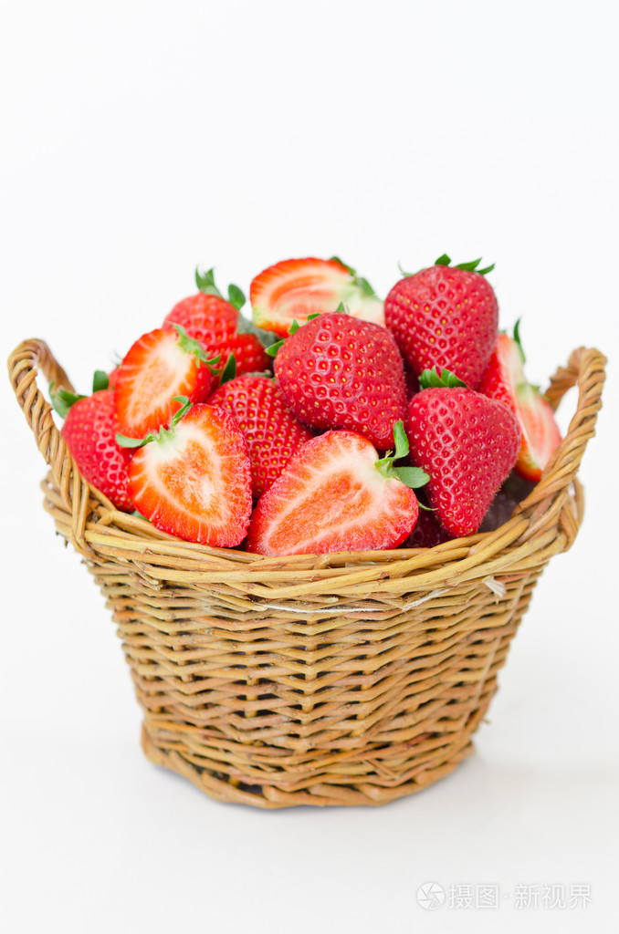 草莓在篮子里